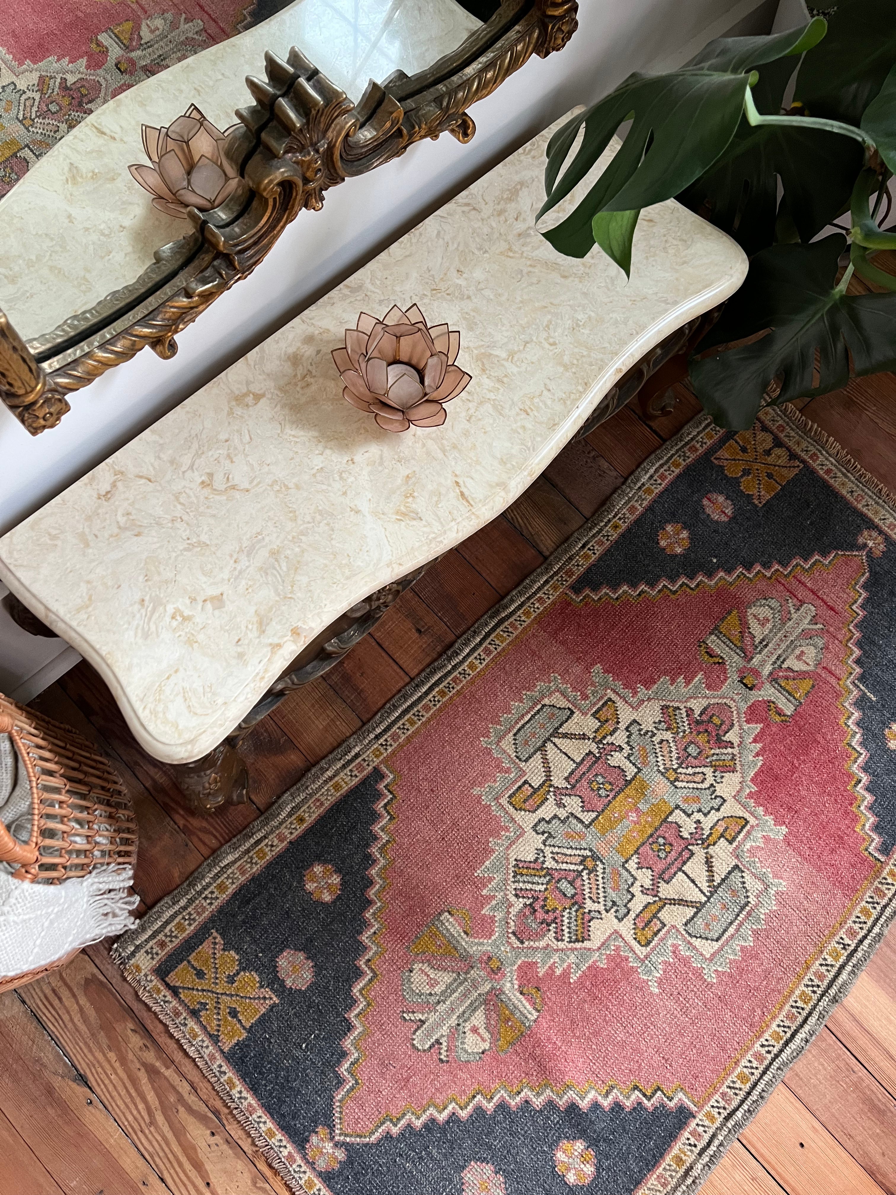 #11 | 2’2 x 3’10 Yastik